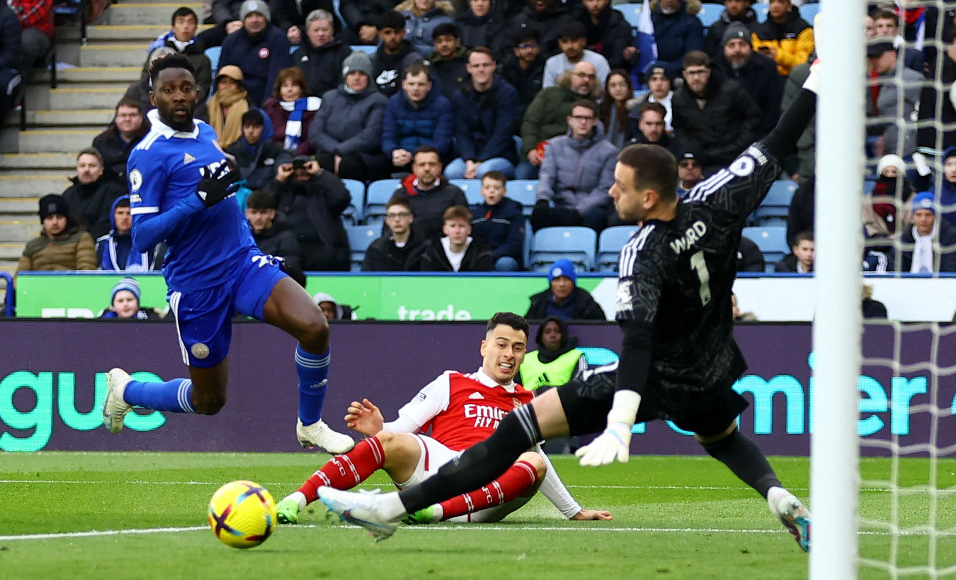 略考量及球 略考量及球